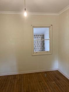  27 Greenham St Koorda WA 6475 $45,000 Floorboards Gas Cooking Fire Place Rear Patio Large Carport Fenced Yard Garden Shed Contact Bob Davey on 0417 946 713 or the office on 9622 8499 to book your next inspection! 