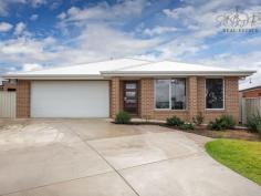  21 Coopers Rd West Wodonga VIC 3690 $480,000 Constructed in 2020 by GJ Gardner builders, this property is only 1 year old and in pristine condition. Boasting a neutral colour palette, multiple living options and quality fixtures and fittings, this property is ready to welcome new owners immediately. The master suite is positioned away from the other bedrooms and boasts a walk in robe and stylish ensuite. A further three bedrooms all feature built in robes with mirrored sliding doors and are serviced by the full family bathroom. Three living areas will allow the whole family to spread out with the formal lounge sitting privately off the front entry embracing the views over the neighboring greenbelt. The open plan family, kitchen and dining room are of great proportion and a kids activity room sits central to the remaining bedrooms. The inviting open plan kitchen, living and dining area will be the hub of the home with the kitchen featuring stainless steel appliances including dishwasher and 900mm freestanding oven and island bench. The spacious walk-in pantry will host your fridge and adjoins the laundry with ample storage. The alfresco flows off the living and dining and will make entertaining a pleasure whilst being able to watch the kids and pets play in the low maintenance and fully secure rear yard. Other notable features include evaporative cooling and ducted gas heating, window furnishings throughout, a linen closet to hallway and a double lock up garage with remote and internal access will accommodate your vehicles. 