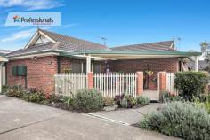  1/81 Australia Street St Marys NSW 2760 If you are looking to downsize but still want to stay close to central St Marys, we strongly suggest you view this beautifully maintained home sitting at the front of a small complex of five villas. Features include: *Two bedrooms with built in wardrobes *Open plan lounge and dining *Bathroom with shower and bath *Electric kitchen with plenty of storage *Large north facing pergola *Air conditioning *Rear pergola *Single carport *Garden shed.. 