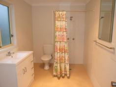  3/36 Palace Street Denman NSW 2328 $200,000 Looking to get into the Denman Market ?, look no further: A great 1st home, Investment or property to downsize to: -Central but quiet location, close to all -Freestanding clad cottage with own private yard -Updated kitchen -Updated bathroom -Lounge dining area air/cond, two bedrooms main with BIW -Front deck and attached carport. 