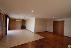  118 Batlow Road Tumbarumba NSW 2653 $550,000 Visually pleasing and plenty of space for the growing family, the home features: • Spacious modern kitchen with electric appliances • Dining with wood heating and reverse cycle • Main with ensuite, builtin robes, ceiling fan and reverse cycle • Top bedroom with balcony, toilet and airconditioner • Sunken loungeroom • 4th bedroom or enclosed garage • Fully self contained studio with kitchenette, ensuite, bedroom and living area (gas bayonet + wood heater) with fresh carpet about to be laid • Double garage An easy walk to the main street and amenities.. 