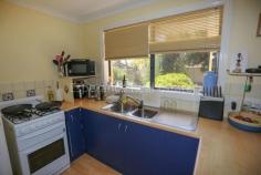  7 Moir Street Sinclair WA 6450 $385,000 This brick veneer home would be perfect for the first home owner or investor. Open plan lounge, dining and kitchen with pantry. All three bedrooms include robes and there is slimline venetian blinds to all windows. Rainwater tank (plumbed to kitchen) and water softener. Carport UMR plus separate double Colorbond garage. Easy care native gardens are reticulated. 