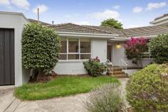 Unit 3/7 Willow Grove Canterbury VIC 3126 $820,000 - $880,000 Enjoy an abundance of light and space as you step into this low maintenance villa situated to enjoy direct private access to Riversdale Park. Simply pop out your rear gate you are greeted with serene parklands perfect for an afternoon stroll or picnic. Only moments away from Camberwell High School, Camberwell junction cafes, shops and public transport on Riversdale Road. This spacious villa unit is in a small cluster of only 4, which really delivers on style and livability. Featuring a spacious open plan living room with super natural light, a generous kitchen/meals space, 2 double bedrooms and a large central bathroom. Further, there is a lock-up garage and private courtyard garden ready for alfresco entertaining. Is simply a case of "move in and enjoy". 