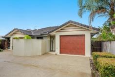  5/100 Bentinck Street Ballina NSW 2478 $640,000 - $690,000 This villa home offers the perfect retirement lifestyle being low maintenance and having the convenience of being only a 300 metre walk to Ballina’s major shopping centres. The open plan design provides a sense of space and comfort with an abundance of natural light throughout. The bedrooms are a good size with built in robes and the kitchen offers plenty of bench and cupboard space. A lovely extension to the living areas is the direct access to a north facing courtyard which will be a great place to relax and take in the warming winter sun. • This property was not affected by the recent floods • Approved for buyers 55 years of age and older • Air conditioning in the living areas • Small complex of only 5 units. 