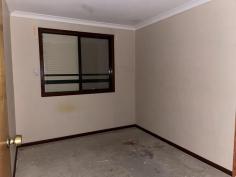  45 Lockyer Ave Northam WA 6401 $145,000 Property Details: A good-sizable 1220m2 enclosed property. Hardi Plank/Iron Roof 2 bedroom 1 Bathroom Separate toilet to laundry All round Verandah 2 Sheds + Garden Shed Rear Access. 
