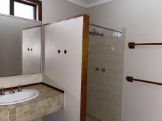  45 Lockyer Ave Northam WA 6401 $145,000 Property Details: A good-sizable 1220m2 enclosed property. Hardi Plank/Iron Roof 2 bedroom 1 Bathroom Separate toilet to laundry All round Verandah 2 Sheds + Garden Shed Rear Access. 