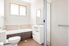  1/7 Lindeman Grove Cessnock NSW 2325 $590,000 – Three large bedrooms, all with built in robes – The main bedroom has an ensuite & courtyard access – The open plan design & nine foot ceiling give the home a real sense of space! – Fully paved, sun-drenched private courtyard – Large double garage – A rare find in a property of this nature! – Building area 242m2 – Private cul-de-sac location with permanent green belt at the end of the street! – The very private, well-designed townhouse is an ideal downsize opportunity or investment easily leased in this great street! 