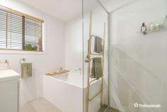  16 Buchanan Street Ballina NSW 2478 $1,100,000 Positioned on a generous 974m2 block convenient to Ballina Fair and Ballina Central, this modern home offers maximum versatility with a large, fully self-contained 2 bedroom granny flat with access from the rear lane. The fully fenced private backyard is perfect for kids and pets to enjoy and there is a large shed out the back for caravan and/or boat storage as well. • Modern home with nothing more to do. • Open plan living with air conditioning • BBQ and dine alfresco in the all-weather covered entertaining space • Fully self-contained 2 bedroom granny flat, perfect for extended family or rental income • Potential rental return of $1200/week • Rear lane access plus large shed ideal for extra vehicle storage or work shop. • Perfect as a home plus investment or as two rental incomes • Easy walk to Ballina Fair and Ballina Central 