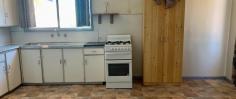  3 Broadbent St Wongan Hills WA 6603 $170,000 3 bedroom 1 bathroom home sitting on a 1012sqm block. Ducted A/C throughout the main living areas & bedrooms of the house. Carpet to the front entrance, lounge room, hallway & bedrooms. Basic kitchen/dining with gas cooking & plenty of room for improvements. Bathroom comprises of a single vanity & shower bath combo recess. Small decking out the back with basic pergola for entertaining. Large backyard with plenty of space for that chook yard, vegie patch or why not both!! Double garage with power & driveway access is situated at the side of the house. With a little attention this home would make a great little investment.  