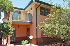 9/2 Renner St East Side NT 0870 $369,500 Located on the edge of the popular East Side this unit offers everything you need. The downstairs living space is tiled throughout with ceiling fans and brand new split system air-conditioning. The kitchen boasting gas cooking, overhead cupboards, and plenty of bench space. The second bathroom is also located downstairs and offers a toilet and shower. Upstairs all three bedrooms have carpet and built-in robes. Off the master step out onto the private balcony and relax. The main bathroom features a shower over bath, vanity, and toilet. Main Features Include: – 3 bedroom, 2 bathroom – Brand new split-systems throughout – Good size kitchen – Bathroom on both levels – Private courtyard – Allocated undercover parking – Gated complex 