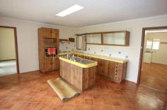  129 Burton Road Castletown WA 6450 $310,000 On a generous 910sqm block, this 2 bedroom, 1 bathroom home displays sunken lounge on entry, generous kitchen/dining area and sunken games/family room. Big patio overlooks lawned backyard. Rear access to huge 12m x 9m shed. Rainwater tank, aircon and solar storage hot water system. 