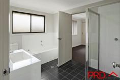  23 Higgins Lane Tamworth NSW 2340 $460,000 3 Bedrooms all with built in wardrobes. - Master bedroom with ensuite. - Modern well appointed kitchen with gas cooktop & dishwasher. - Separate tiled family + dining area. - Ducted cooling + gas connection. - Double lock up garage with remote & internal access. This is a great opportunity to secure a fabulous home or investment property. The location is close to schools, shopping centers, hospital and medical facilities. Large level block. 