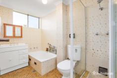  15/9-13 Rodgers Street Kingswood NSW 2747 $389,000 - $425,000 Ground floor unit! Get ready to be impressed by this spacious two bedroom unit. Positioned in an ideal location and within a very short walking distance to the local railway station, bus stop, local shops, Western Sydney University, Western Sydney Tafe and Nepean Hospital. This unit offers: – Two bedrooms with carpet flooring – Secured complex – Balcony – Split system air conditioning – Combined lounge and dining area – Tiled kitchen – Lockable storage unit in the complex – Lock up garage 