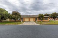  552 Comans Ave Lavington NSW 2641 $560,000 Set on an 805sqm corner block, this pair of home units are on a single title. You have the ability to lease out immediately, with a recent rental opinion in the vicinity of $300.00 to $310.00 per week. Another option would be to fully renovate, strata title and sell them individually or live in one, lease out next door. Endless opportunity. The homes are low maintenance double brick throughout, spacious loungerooms, gas heating and air conditioning in both. The kitchens have recently been upgraded and feature brand new cupboard facades, new stainless handles & updated electric upright stoves. There are separate laundries, generous sized bathrooms, built-in robes in all bedrooms and the carpets are in reasonable condition. The property boasts a single lockup garage with internal access to both units, separate built-in storage sheds and a bbq area to unit 2. The yard sizes are very appealing and unit 1 may have ample room to store a caravan, boat or trailer down the side. In saying that, you may even be able to extend the yard to unit 2 to accommodate same. The fastidious owner has also replaced the facia and guttering recently, painted, and tidied up nicely in preparation for the sale, noting his wishes are to present a sound property to the new owner. Well positioned, close to my most favourite takeaway, Vinn's café and walking distance to several schools, sports field, tennis courts, bike/walking tracks and the local shopping precinct. 
