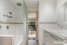  2/50 Norton Street Ballina NSW 2478 $595,000 Located in Ballina’s premier street and within walking distance to North Creek and the CBD, this affordable villa is a must-see for first homebuyers and investors alike! Whilst unassuming from the outside, the interior has been renovated throughout and beautifully finished to create a simple but stylish abode. The villa is extremely low maintenance and the sunny north facing courtyard is paved so you can get rid of the lawnmower and spend your weekends relaxing! • Fantastic central location in Ballina’s premier street • Open plan living/dining area • Air conditioned for year round comfort • Sunny north facing courtyard • Modern kitchen and bathroom 