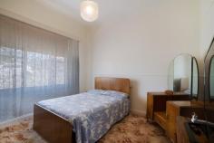 18 Chapman St Cessnock NSW 2325 $560,000 – R3 Zoning, 780m2 corner site! – Presents a multitude of development opportunities (STCA) – Charming cottage with loads of style & potential for further renovations – Easy leased in today’s strong rental market – Freshly painted throughout – Large existing garage & second bathroom in laundry! – Minutes’ walk to CBD, Bridges Hill Park & nature walks, ECBC & schools – This location is up there with the most sought after in the city! Don’t miss this opportunity! 