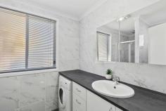  244/19 Judbooley Parade Windang NSW 2528 $390,000 - $429,000 Positioned in the heart of "Oaklands Village" this property is fully renovated with modern and stylish finishes. Including large quality bathroom Full size kitchen with appliances Covered carport space Renovated inside and out 
