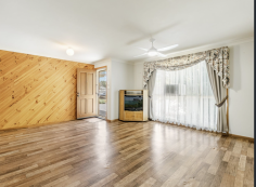  Unit 2/28 Johnston St Casino NSW 2470 $360,000 Seldom do you find a spacious brick and tile 2 bedroom roomy unit in this location so close to all Casino has to offer! Set within a boutique block of 4 units, privately off the road and is in immaculate condition. Within walking distance to town Centre and all amenities. Perfect for first home buyer or downsizers. Property Features Include: 2 queen size bedrooms both with built-in wardrobes Spacious open plan lounge and dining with air conditioning, fans Modern kitchen has a pantry, draws, breakfast bar and electric stove Separate bathroom and laundry both with tile flooring Covered back paved outdoor area with a ramp for easy access Remote lock up garage with internal access 