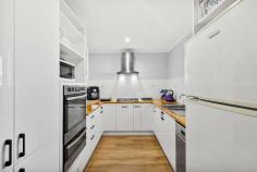  244/19 Judbooley Parade Windang NSW 2528 $390,000 - $429,000 Positioned in the heart of "Oaklands Village" this property is fully renovated with modern and stylish finishes. Including large quality bathroom Full size kitchen with appliances Covered carport space Renovated inside and out 