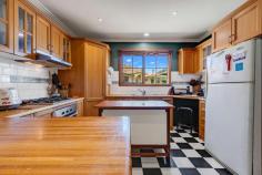 10 Jenkins Place Mildura VIC 3500 $310,000 - $341,000 Presenting an exquisite two-bedroom, one-bathroom residence, Sales Agent and Marketing Specialist, Peter Zara of Ray White Mildura, showcases this distinguished property nestled on an expansive 1,168 m² of meticulously landscaped grounds. Currently hosting a reliable tenant on a periodic lease, this residence offers a prime investment opportunity. Its coveted proximity to esteemed schools and the dynamic Mildura CBD heightens its appeal, positioning it perfectly as an ideal home or a strategic addition to your investment portfolio. Upon entry, you are greeted by the timeless elegance of hardwood floors, seamlessly merging classic charm with modern comfort. The 1,168 m² of land ensures abundant space for relaxation and entertaining, fashioning a secluded sanctuary within the city. For those discerning individuals with an eye for opportunity, this property transcends being merely a home; it's an investment in a lifestyle of enduring quality. Contact Peter Zara at Ray White Mildura, your trusted guide in real estate excellence, and uncover the complete potential of this hidden gem today. Currently leased periodically, it's conveniently close to schools and the heart of Mildura CBD. 