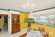  26 Wakool Ave Deer Park VIC 3023 $600,000 - $650,000 Located in Deer Park premier position and on a good sized allotment of 696m2 approx. Walk to train station, Ballarat Road Shopping Complex and Primary School, plus easy access to the Western Ring Road. Offers 3 bedrooms with mirrored robes, kitchen/meals area, lounge, double garage, carport, large sunroom, 2 air conditioners, security shutters plus much more! 