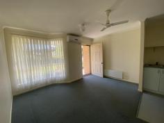  Unit 5/7 Severin Ct Thurgoona NSW 2640 $120,000 This neat 1 bedroom unit has open plan living area with split system heating and cooling, kitchenette, bedroom with built-in robes plus spacious ensuite with easy access to the large shower plus handrails. Located in Thurgoona Rise gated complex, you can live amongst likeminded friends and enjoy activities in the common dining room. Home-style freshly cooked meals can be provided for your convenience. Situated opposite the Thurgoona Shopping centre and public transport, this is an ideal property for all people over 55 years of age. 