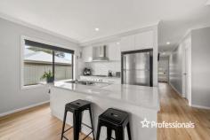  15 Lasilla Place Baranduda VIC 3691 $669,000 Set on a low maintenance and secure 629m² allotment, ideally located in family friendly Avalon Park Estate in Baranduda. This contemporary 4-bedroom home will appeal to busy executives, and growing families. Within close proximity to Wodonga, and nestled in the heart of the growing Baranduda community, with expanding café, playgrounds, bike paths, schools, and an early learning centre. Approaching 3 years young, this quality built GJ Gardner home offers many fine features throughout and is ready to be immediately occupied. – Four bedrooms – the main with walk in robe and beautifully appointed ensuite with floor to ceiling tiles. – Built in robes to the minor bedrooms. – A separate study nook with built-in desk. – 2,500mm ceiling height throughout. – Comfort of ducted gas heating and evaporative cooling throughout. – Contemporary décor, flooring, and window coverings. – Open plan kitchen with stainless steel appliances. – Spacious family/dining room, plus separate rumpus room for the kids. – Separate media room with soundproof insulation to the walls and door. – Minor bedrooms are serviced by the full family bathroom with floor to ceiling tiles. – Undercover alfresco entertaining area with ceiling fan. – Good sized secure rear yard with lock up garden shed and a firepit area. – Excellent double gate access to the rear yard from the side of the block. – Double lock up garage with internal access. 