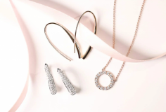  Struggling to find the perfect gift? Diamond jewellery is the answer. Timeless, elegant, and full of meaning, diamonds make any occasion unforgettable. From eternity rings to diamond studs, bracelets, and pendants, there’s a perfect piece for your loved one. Let Diamondport help you choose a sparkling gift they’ll cherish forever. The ultimate gesture of love! Learn More Here ! 
