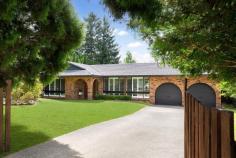  326 Blaxland Road Wentworth Falls NSW 2782 $920,000 - $990,000 Featuring separately zoned living spaces, this light-filled home offers the perfect space for a growing family. Well proportioned rooms are presented with simple style and immediate comfort whilst leaving generous scope for new ideas. With an impressive land size of approximately 1,549sqm, conveniently backing onto Flora Street, exploring the ability to incorporate additional living space (STCA) could be high on the agenda. Breakdown of Features: Expansive level block approximately 1,549sqm, rear access ability Ample built-in storage incorporated throughout; gas heating Separately zoned living areas and dining room with natural light Original open plan kitchen with exciting scope to contemporise All beds with BIWs; contemporary 3-way bathroom; sep. laundry Double garage with access to rear entertaining deck and gardens 2.9km to local train stations and choice of public & private schools Sought after position with easy access to WWF lake and golf course 