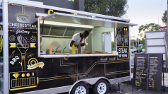  Sydney Cheesesteak Factory offers authentic Halal Food in Granville , with fast food delivery to Wentworth Point and Rhodes, plus convenient takeaway in Lidcombe. Satisfy your cravings with delicious, freshly prepared meals. Experience great taste and quick service with every order! 