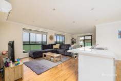  14 Dale Crescent Armidale NSW 2350 $500,000 - $550,000 Modern and low-maintenance, this four-bedroom home is an ideal investment opportunity, currently tenanted and beautifully presented. Each bedroom is equipped with built-in wardrobes, while the master suite boasts a walk-in robe and private ensuite. The heart of the home is the open-plan living and kitchen area, featuring light floating floors, reverse cycle air conditioning, and a kitchen with an island bench, two ovens and corner pantry for added convenience. The main bathroom offers a contemporary design, complete with a floating vanity, dark tiling, a deep bathtub, a shower, and a separate toilet. The property also includes a double lock-up garage with internal access, along with a neat, easy-care backyard. The outdoor space is enhanced by a garden shed and an undercover entertaining area—perfect for relaxing or hosting guests. A well-rounded property ready for investors seeking style and comfort in a sought-after location. 