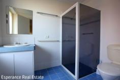  2 Barker Street Castletown WA 6450 $575,000 This neatly presented 3 bedroom, 2 bathroom brick veneer home is perfect for families or savvy investors. Set on a desirable corner lot, it features a formal lounge plus a spacious open-plan kitchen, dining, and family area-ideal for both relaxing and entertaining. Enjoy year-round comfort in the fully enclosed patio with café track blinds, perfect for outdoor dining or play. The home also offers built-in robes, gas bayonet points and ceiling fans for added convenience. Additional features include: Carport Rear yard access through gated entry Garden shed for extra storage Easy-care yard and plenty of space for kids and pets Solar panels Storeroom Located within walking distance to Castletown Primary School 
