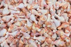  Halal Frozen Chicken Feet - Aurora Alimentos Aurora Halal frozen chicken feet will take your cooking to the next level. They are great for adding flavour to broths, stocks and international meals. The flash-freezing procedure preserves freshness and their special collagen content naturally adds thickness and depth. They come in handy bulk containers and are a chef's key to filling, substantial dishes.  Visit us for more! https://auroraaliment.com/product/frozen-chicken-feet/ 
