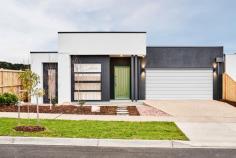 52 Opal Dr Leopold VIC 3224 Sale $1,050,000 Standard Features Alfresco Dining Ensuite Family Kid's Zone Laundry Media Porch Powder Room Walk-in Robe Butler’s Pantry Patio Disclaimer: Floorplans displayed can vary from actual display home build. Please contact display home directly for further information. 
