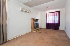  135 Wilson Street SOUTH KALGOORLIE WA 6430 $250,000 Are you in the market for a property to do simple improvements on and make it your very own?! Best have a look at this one! This three-Bedroom, one-Bathroom property has a generous amount of internal living space, which is typically the first step in most renovators picking their next target! Offering a spacious Lounge area, huge Kitchen/Dining space AND also an additional Study which could potentially be a small fourth Bedroom! Externally, it’s equipped with a wide spanning Patio, front Verandah and of course a convenient amount of yard space for the family! • Three Bedrooms • One Bathroom • Huge Kitchen & Dining Space • Spacious Lounge Area • Internal Laundry • Inviting Rear Patio, Great for Entertaining • Convenient Yard Space • Great Central Location • 534sqm Block Size 