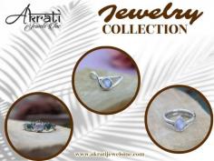  Akrati Jewels bring you wholesale sterling silver moonstone jewelry made by expert 925 sterling silver manufacturers. Our natural moonstone variety appeals to silver jewelry wholesale buyers seeking authenticity. With no MOQ and a minimum order value of USD 300, flexible ordering is hassle-free. Jewelry manufacturers wholesale rely on our 12+ years of experience and expansive gemstone collection. Save time and costs with our convenient process. All orders ship within 3-5 weeks, including tracking. Use code AKRATI5 to enjoy 5% OFF on purchases above $1000—partner with Akrati Jewels for quality and style. 