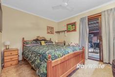  22 Regent Street Moama NSW 2731 $450,000-$490,000 Perfectly positioned in the heart of Moama, this solid brick home offers comfortable living with the convenience of location on its side. Featuring three bedrooms, a spacious lounge, and a functional kitchen with electric appliances. The home has a newly updated bathroom and separate toilet for added convenience. It's a home that delivers now and promises even more for the future. Whether you're looking to move in, invest or update, this is a smart opportunity in a tightly held pocket. Outside, the generous yard provides space to relax and a secure yard all within walking distance to shops, schools, and parks. Affordable, central, and full of charm - this one won't last long! 