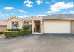  28 / 10 Derwent Avenue Avondale NSW 2530 $760,000 - $790,000 A move in ready Villa with a functional floorplan presents here at 28/10 Derwent Place, Avondale. With a large open plan design that suits multiple demographics, this spacious 3 bedroom Villa is the perfect place for downsizers, investors and first home buyers to secure a quality home in a desirable complex. Located just minutes to schools, shops, public transport and freeway access, this is the perfect opportunity to move straight in and enjoy or add your touch and make it your own. Featuring • Well appointed kitchen • Open plan design • 3 Bedrooms • Master with Ensuite • Large family bathroom • Double garage with internal access • Low maintenance court yard 