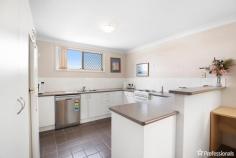  1/80-92 Queen Elizabeth Drive Armidale NSW 2350 $265,000 - $285,000 SPACIOUS 3-BEDROOM APARTMENT IN SUNNYCOVE VILLAGE – EXCLUSIVE FOR 55+ Enjoy the perfect blend of comfort, convenience, and community in this bright, 3-bedroom apartment at Sunnycove Village, designed for over 55s. – THREE SPACIOUS BEDROOMS with built-in robes, including an ensuite in the main – OPEN-PLAN LIVING AREA ideal for relaxation and entertaining – FLEXIBLE FURNISHING OPTIONS – partly furnished or unfurnished – PRIVATE UNDERCOVER BALCONY for year-round outdoor enjoyment – AMENITIES: Shared BBQ, residents’ common room, and convenient parking – GREAT LOCATION: Bus stop at the gate, walk to local shops and cafes A peaceful, low-maintenance lifestyle awaits you in this friendly over-55s community. 