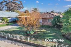  22 Regent Street Moama NSW 2731 $450,000-$490,000 Perfectly positioned in the heart of Moama, this solid brick home offers comfortable living with the convenience of location on its side. Featuring three bedrooms, a spacious lounge, and a functional kitchen with electric appliances. The home has a newly updated bathroom and separate toilet for added convenience. It's a home that delivers now and promises even more for the future. Whether you're looking to move in, invest or update, this is a smart opportunity in a tightly held pocket. Outside, the generous yard provides space to relax and a secure yard all within walking distance to shops, schools, and parks. Affordable, central, and full of charm - this one won't last long! 